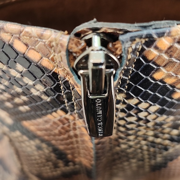 NWT VINCE CAMUTO JEMERIA LEATHER BOOTS - Picture 5 of 13